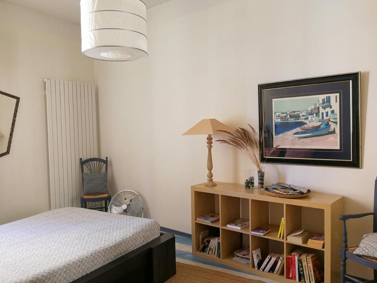 Bel Appartement Villeneuve Les Avignon Exterior photo